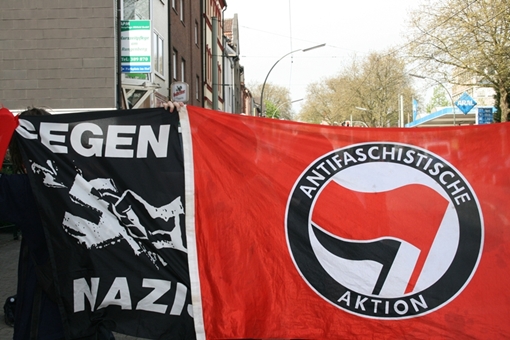 Antifaschistische Aktion in Gelsenkirchen gegen die rechtsextreme Kleinstpartei 